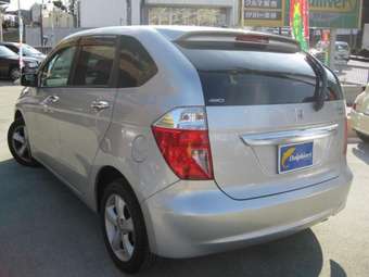 2006 Honda Edix Photos