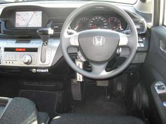 2006 Honda Edix Photos