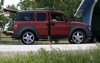 2003 Honda Element Photos