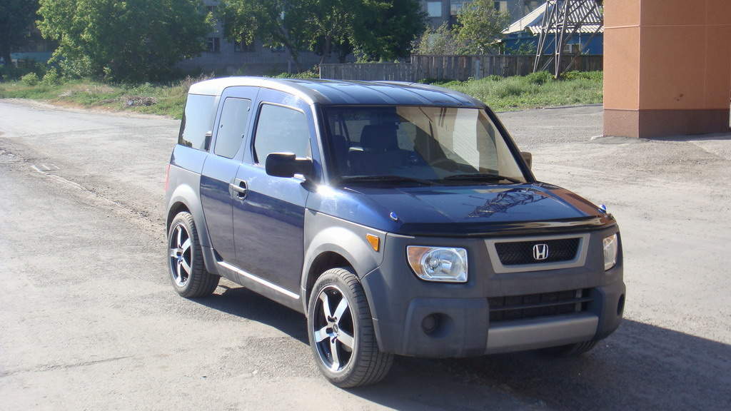 Хонда элемент с пробегом. Honda element 2003. Honda element 2003 Tuning. Honda element 2004. Honda element 2003 Раптор.