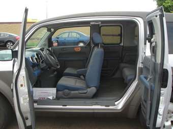 2004 Honda Element Pictures