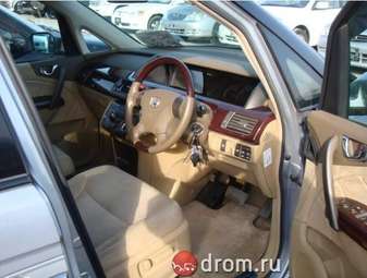 2004 Honda Elysion Photos