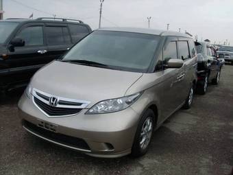 2004 Honda Elysion Pictures