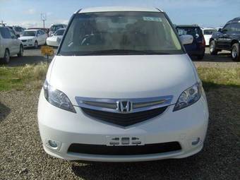 2004 Honda Elysion Pictures