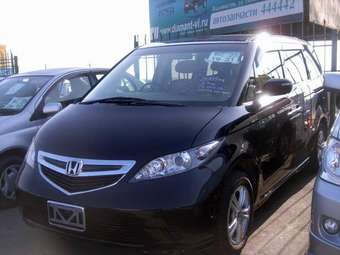 2005 Honda Elysion Photos