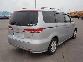 2005 Honda Elysion Photos
