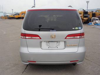 2005 Honda Elysion Images