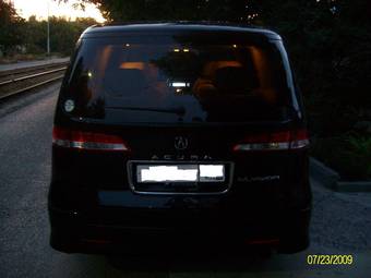 2005 Honda Elysion Photos