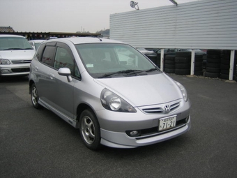 2001 Honda Fit