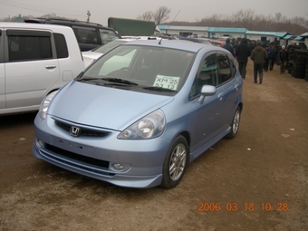 2001 Honda Fit