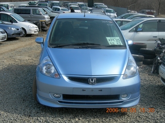 2001 Honda Fit