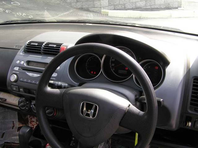 2001 Honda Fit