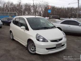 2001 Honda Fit