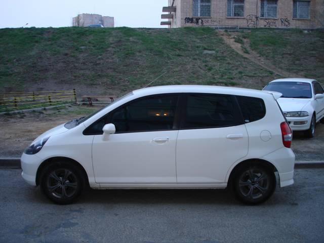 2001 Honda Fit