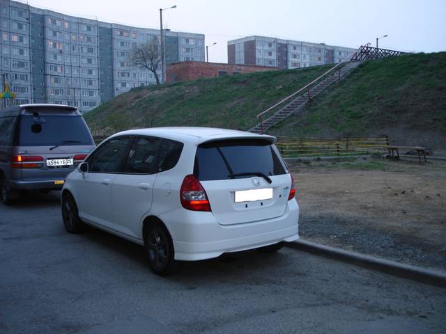 2001 Honda Fit