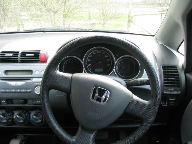 2001 Honda Fit