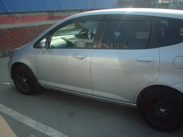 2001 Honda Fit