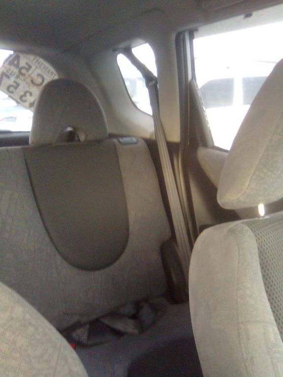 2001 Honda Fit
