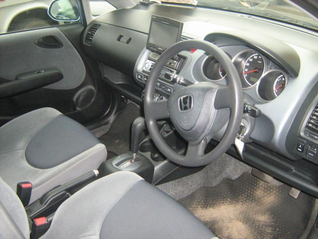 2001 Honda Fit