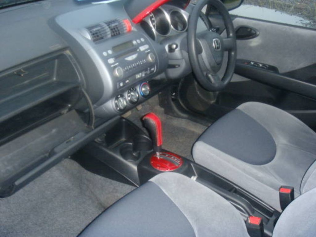 2001 Honda Fit