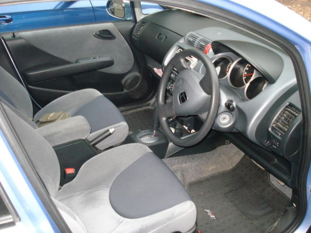 2001 Honda Fit