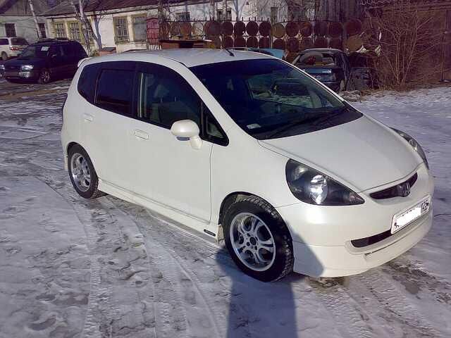 2001 Honda Fit