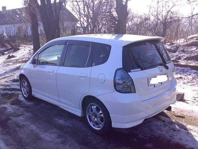 2001 Honda Fit