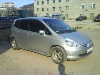 2001 Honda Fit