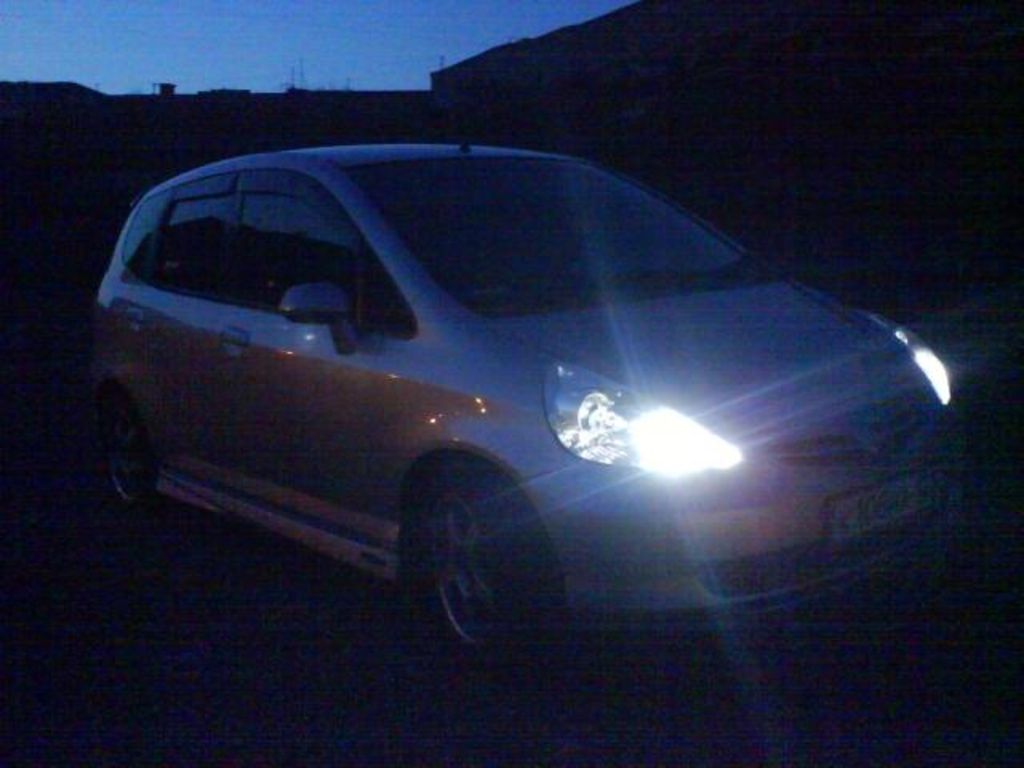 2001 Honda Fit