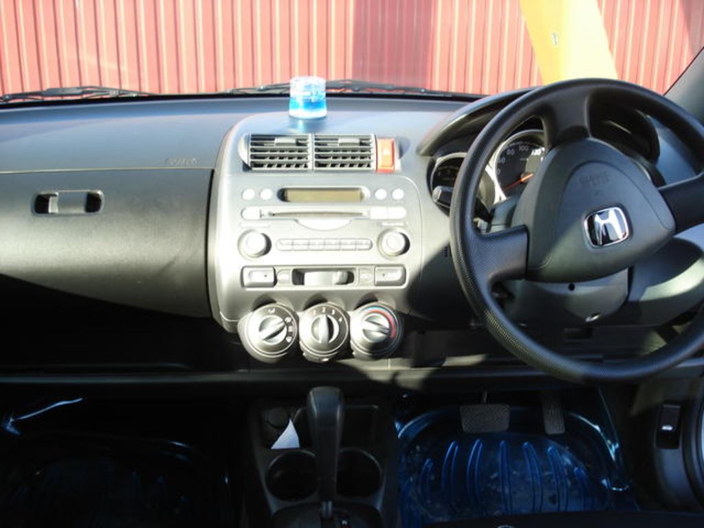 2001 Honda Fit
