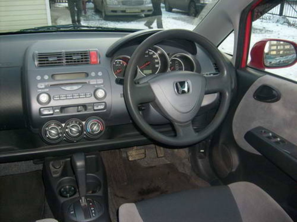 2001 Honda Fit