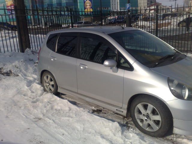 2001 Honda Fit