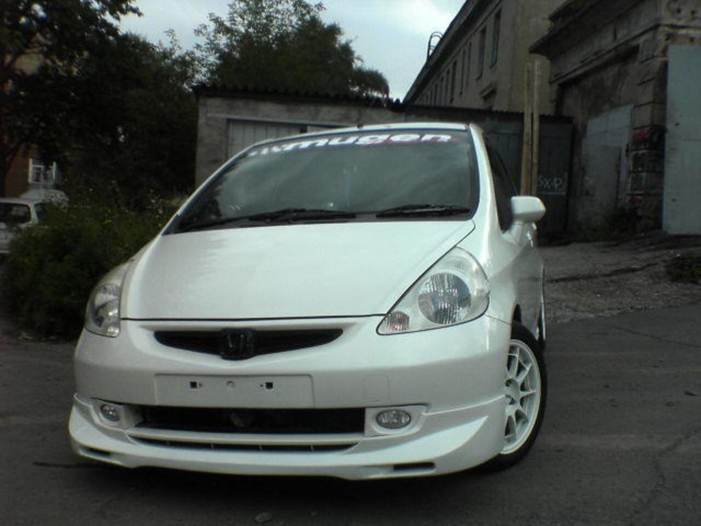 2001 Honda Fit