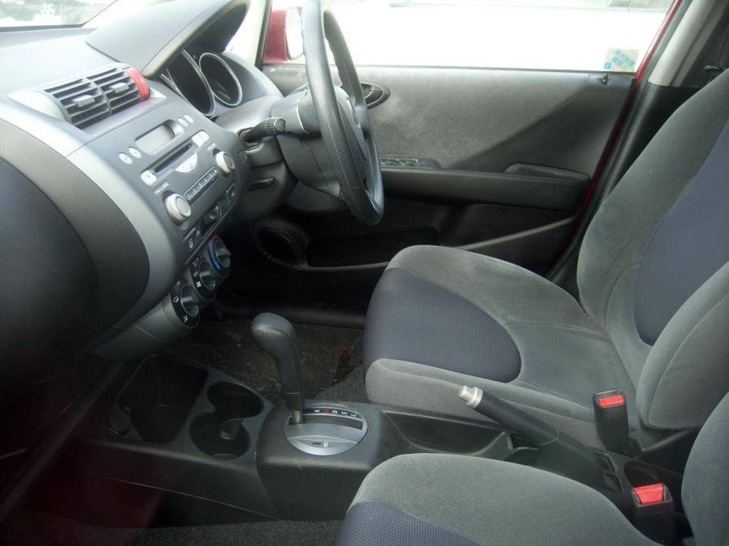 2001 Honda Fit