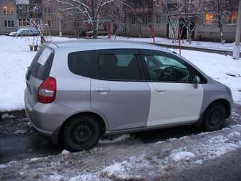 2001 Honda Fit