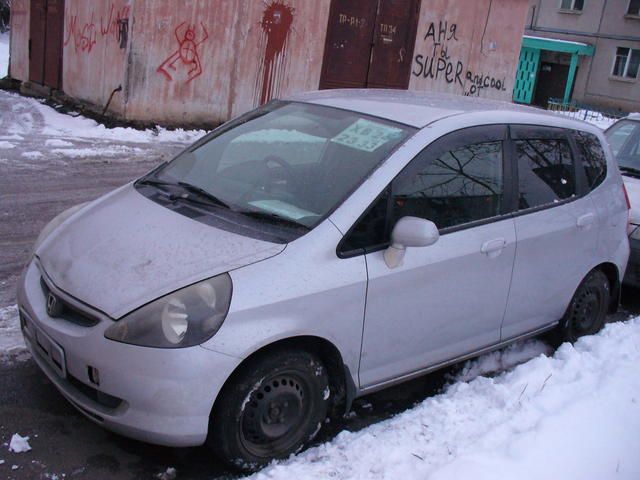 2001 Honda Fit