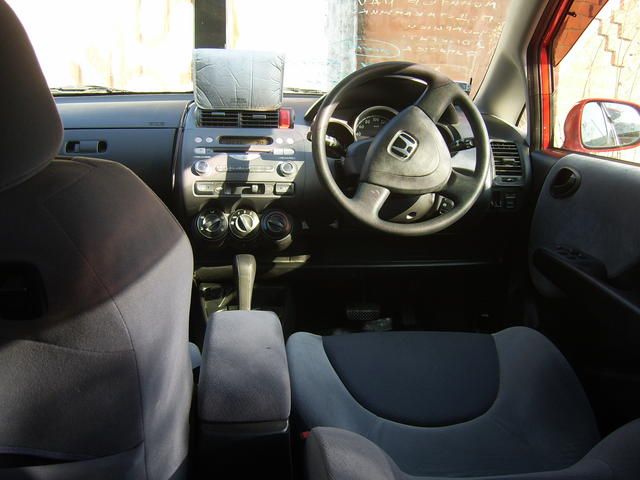 2001 Honda Fit