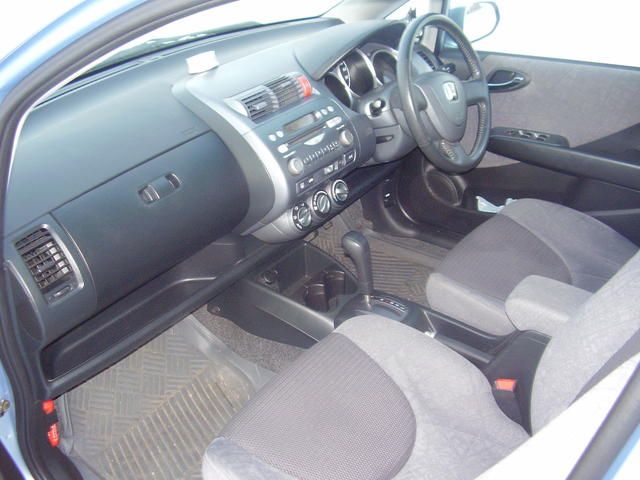 2001 Honda Fit