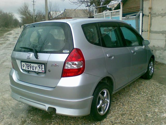 2001 Honda Fit