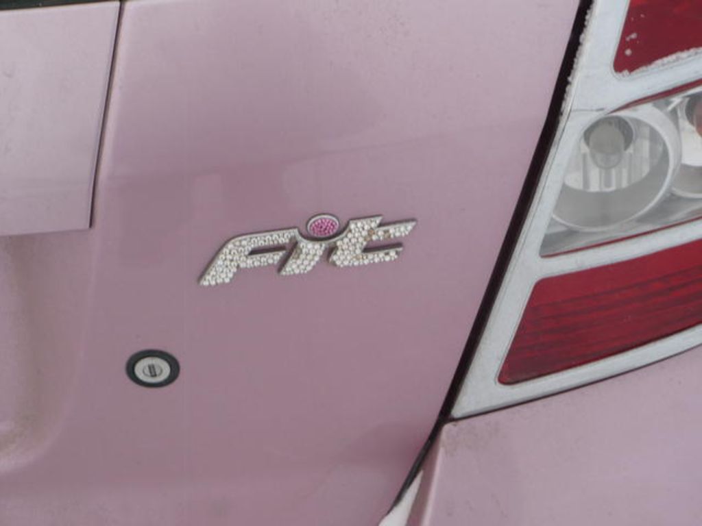 2001 Honda Fit