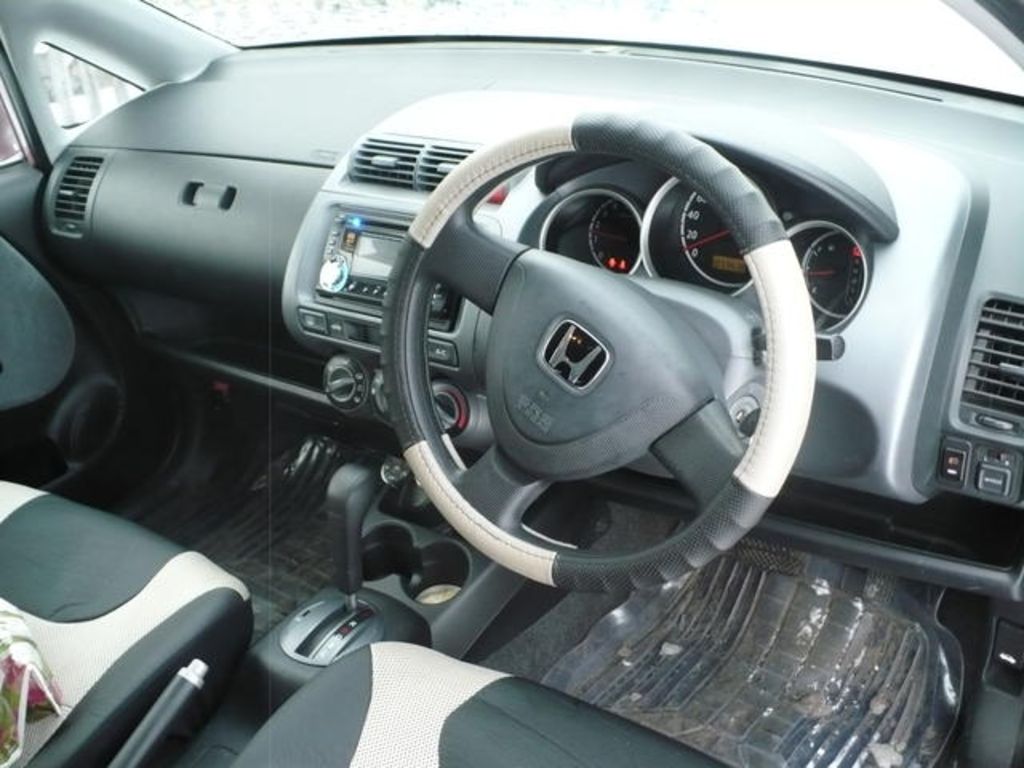 2001 Honda Fit