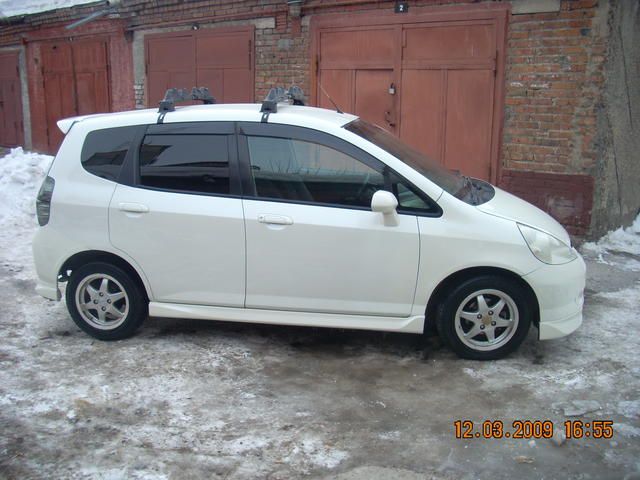 2001 Honda Fit
