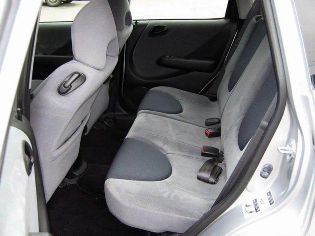 2001 Honda Fit