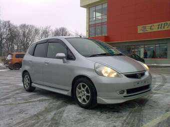 2001 Honda Fit