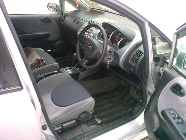 2001 Honda Fit