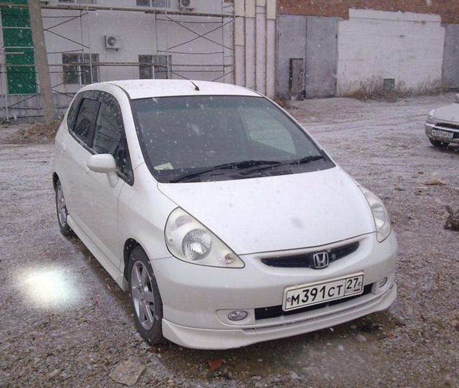 2001 Honda Fit