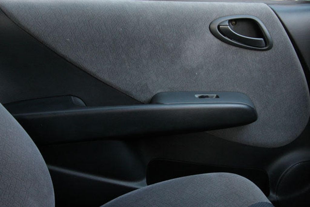 2001 Honda Fit