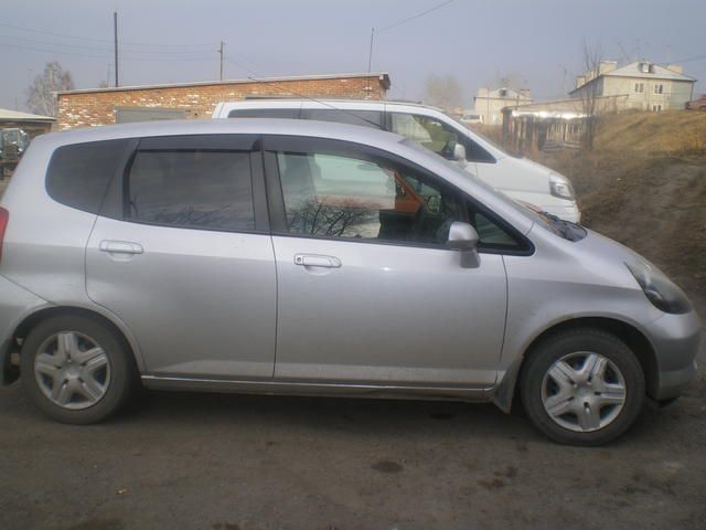 2001 Honda Fit
