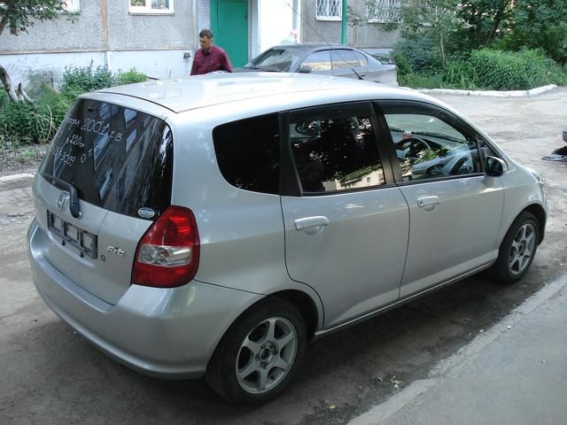 2001 Honda Fit