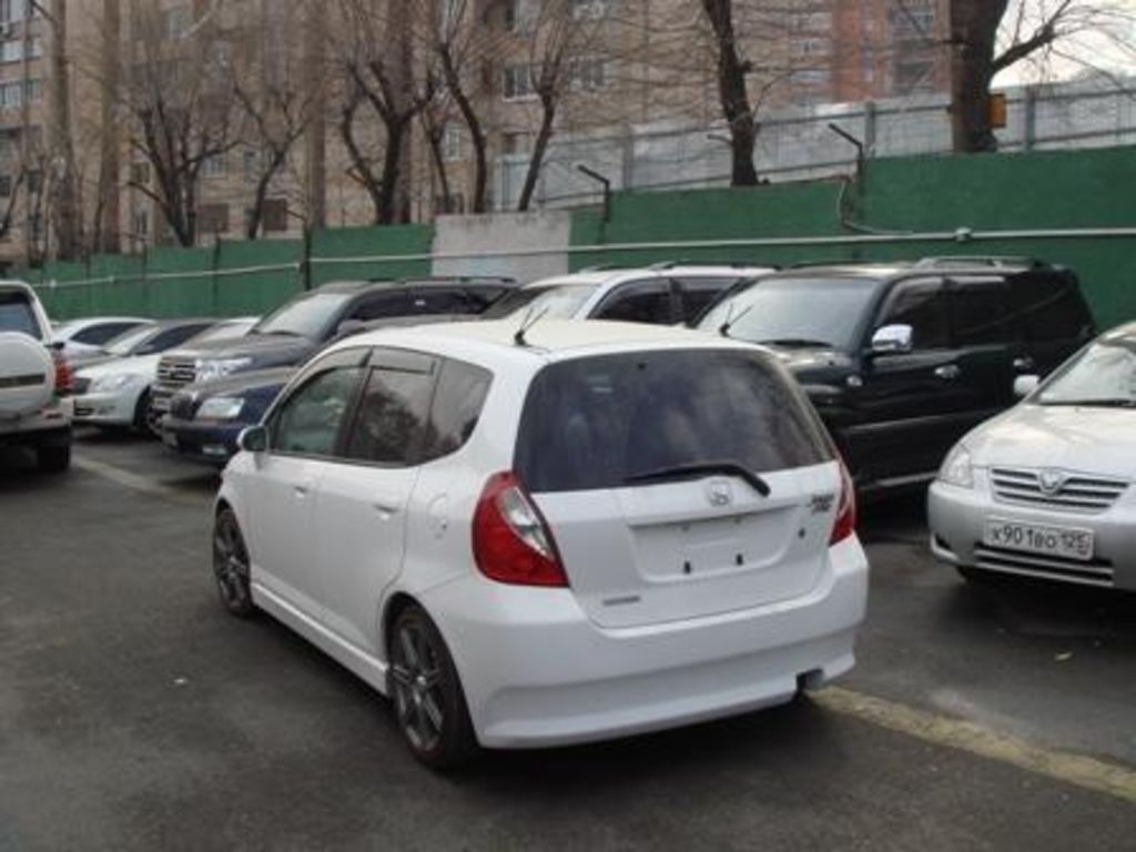 2001 Honda Fit